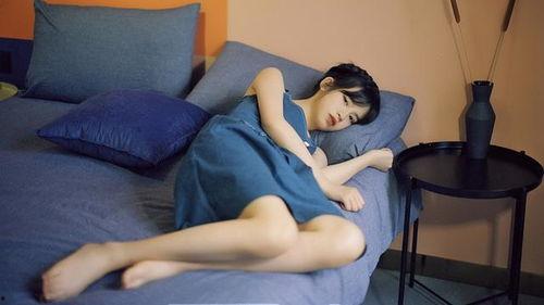 女友自慰流水在线播放